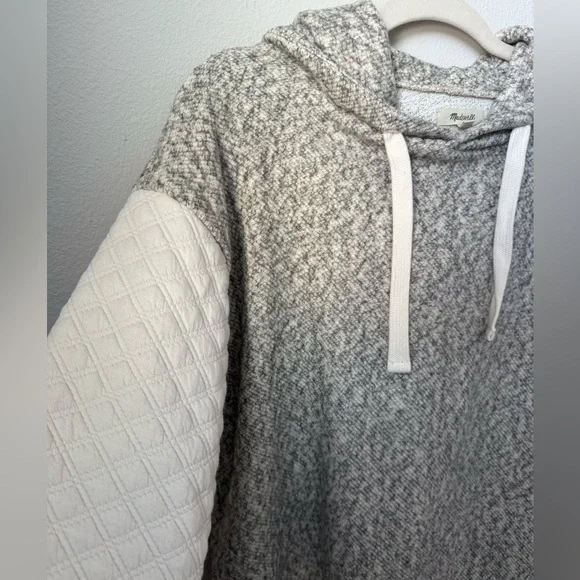Madewell Oversized Hoodie Heathered Gray & Cream with Quilted Sleeves - Picture 7 of 12